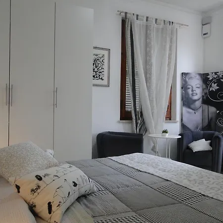 Nocleg ze śniadaniem Wittoria House *