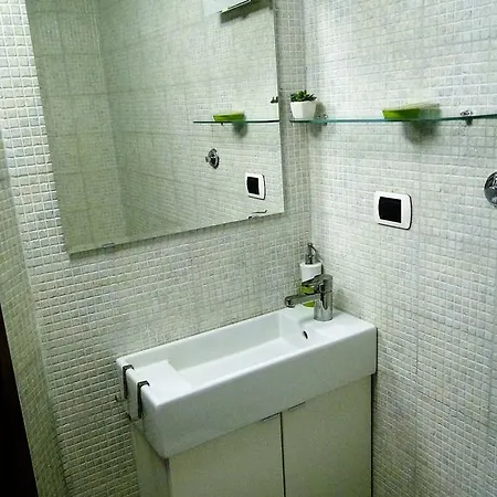 Wittoria House Nocleg ze śniadaniem *